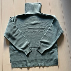 ニコアンド ハイネックセーター グリーン
の画像