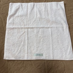 ローラアシュレイ、ELLE、CHARLE  ハンカチセット
の画像