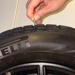 【取引確定済】スタッドレスタイヤ　175/65 R15 84Q［ホンダ　フィットで使用］の画像