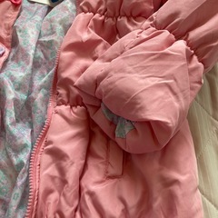 未使用　アウター　140の画像