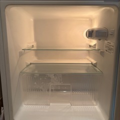 引き取り限定　アイリスオーヤマ冷凍冷蔵庫　IRR-90TF-Wの画像