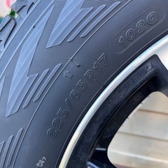 レクサスNX 225/65/17スタッドレス空気圧センサー付の画像