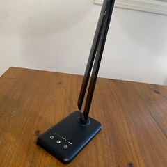 充電式　調光LEDスタンドライトの画像