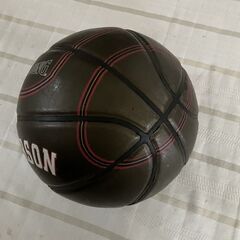 NBA  「IVERSON」名前入りバスケッットボールの画像