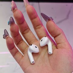 アップル Bluetoothイヤホン AirPodsの画像