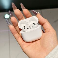 アップル Bluetoothイヤホン AirPodsの画像