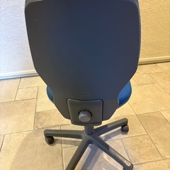 ライオン　事務　イスの画像