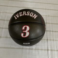 NBA  「IVERSON」名前入りバスケッットボールの画像