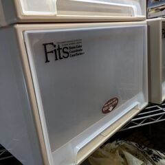 Fitsの衣装ケース3個の画像