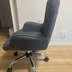 デスクチェア
の画像