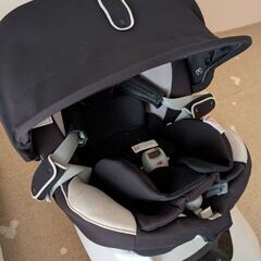 [鹿沼市]回転するチャイルドシートの画像