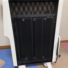 ほぼ新品、、遠赤軽量ヒーター かるポカ siroca  シロカの画像