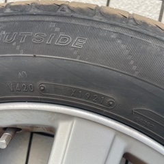 アルミ付き205/60R16ラジアルタイヤの画像