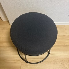 スツールの画像