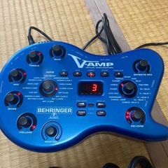 ギター用エフェクター BEHRINGER V-AMPの画像