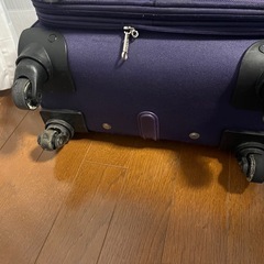 【差し上げます】American touristerスーツケース(小)の画像