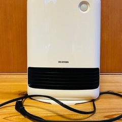アイリスオーヤマ　ファンヒーター
 JCH-12TD4の画像