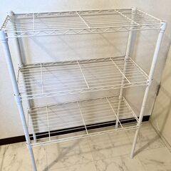 白いスチールラック　64×30×90 の画像