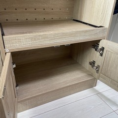 キッチンボード/食器棚/カップボード/キッチン収納
の画像