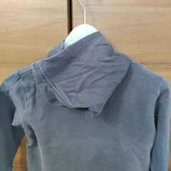 ⑦ポロ　パーカー　120の画像