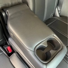 ヴェゼルシートカバー
の画像