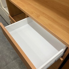 【リユ-スのサカイ広島石内店】ジモティ割！３枚扉オープンボード/クリ-ニング済み/HG-7749/広島市 家具　佐伯区 家具　南区 家具　西区 家具　東区 家具　中区 家具　安佐南区 家具　安佐北区 家具　安芸区 家具　府中町 家具　海田町 家具　熊野町 家具　坂町 家具　廿日市市 家具			 			の画像