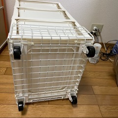 3段収納ケース
の画像