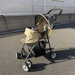 ペットバギー(リード、ハーネスつき付き)の画像