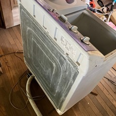 二層式洗濯機の画像