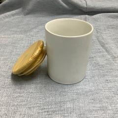 陶器製のキャニスター２個セット⭐︎の画像
