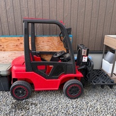 フォークリフトの乗り物　定価28000円の画像