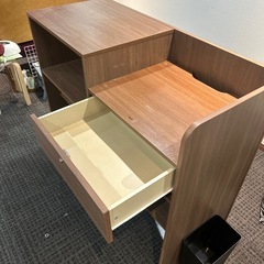 受け付け・パソコン用に最適なシンプルデスク｜使用感ありの画像