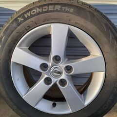 アルミ付きタイヤの画像