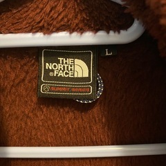 ノースフェイス　フリース　ボルドーの画像