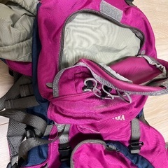 キャンプ　バックパック　大容量の画像