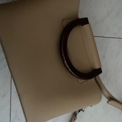 ショルダーバッグの画像