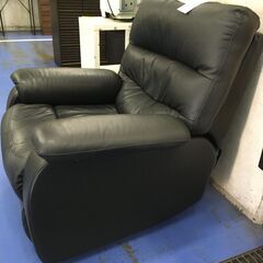 ★リユースのサカイ横浜南店★YM1564 NITORI 一人掛け電動ソファ ブラック W90×D100×H98 クリーニング済みの画像