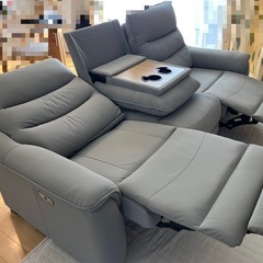 ニトリ　電動リクライニングソファ　最新の画像