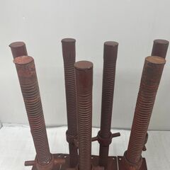 足場 単管  足場材 固定 7本 まとめ　ジャッキベースの画像