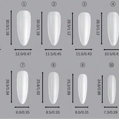 シルバーフラッシュレオパード柄ネイルの画像