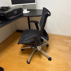 パソコンデスク 椅子の画像