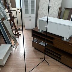  アイアンハンガー ハンガーラック スタンド ラック🚚自社配送時💳代引き可🚚(現金、クレジット、スマホ決済対応)の画像