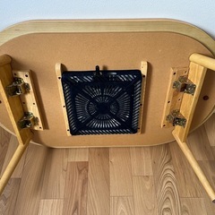 こたつテーブルの画像