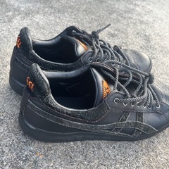 アシックス　スニーカーGELの画像