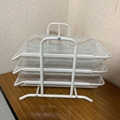 IKEA　レタートレイの画像