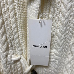 コムサイズム　comme ca ism 【未使用】
ニットダッフル ホワイト　Lの画像