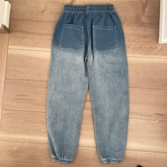 キッズジーンズ　デニムパンツ　140〜150の画像