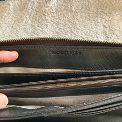 マイケルコース　長財布値下げしましたの画像