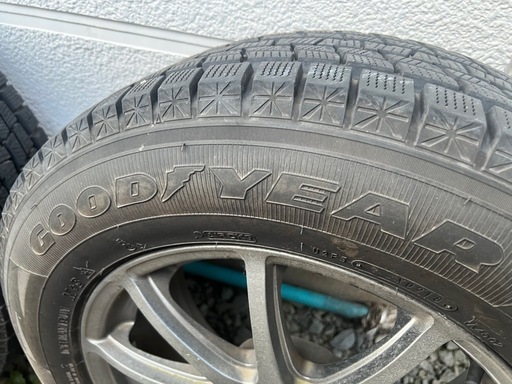 22565R17 グッドイヤー アイスナビSUV