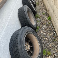 22565R17 グッドイヤー アイスナビSUVの画像